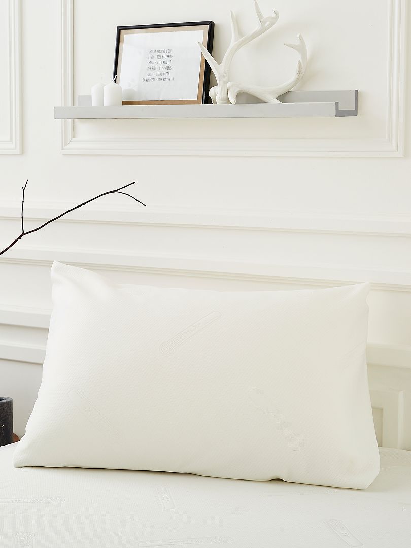 Protège oreiller en jacquard double tricot - blanc - Kiabi - 12.00€